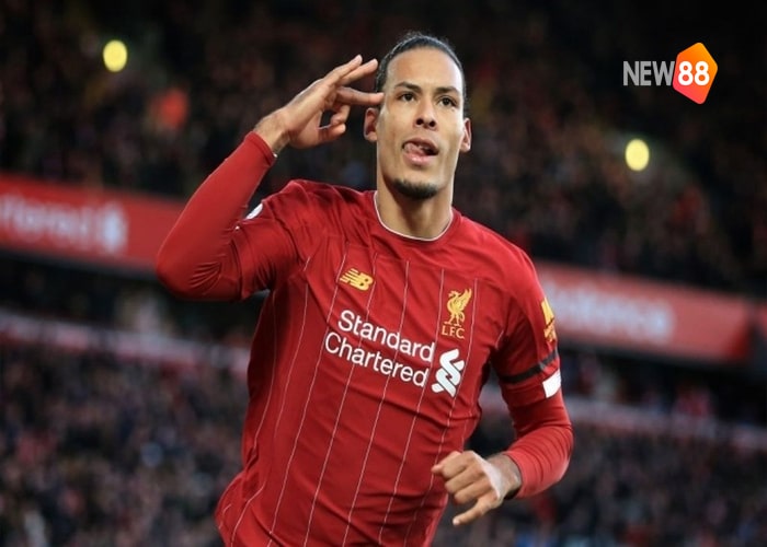 Top 10 cầu thủ xuất sắc - Virgil van Dijk (Liverpool)