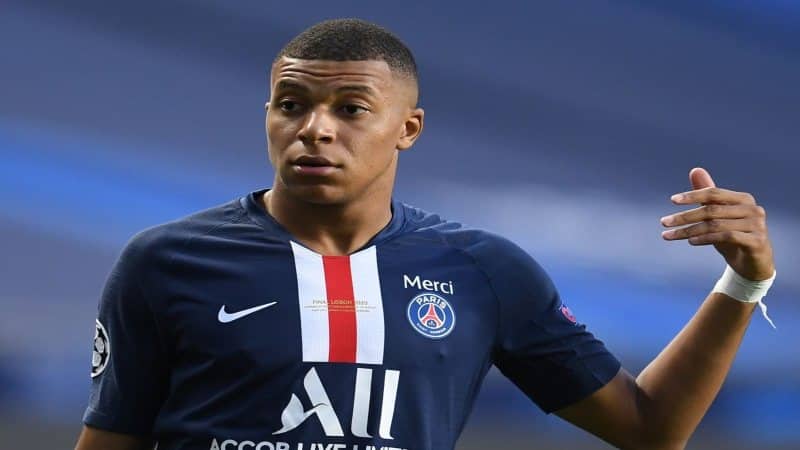 Mbappe-tiền-đạo-PSG